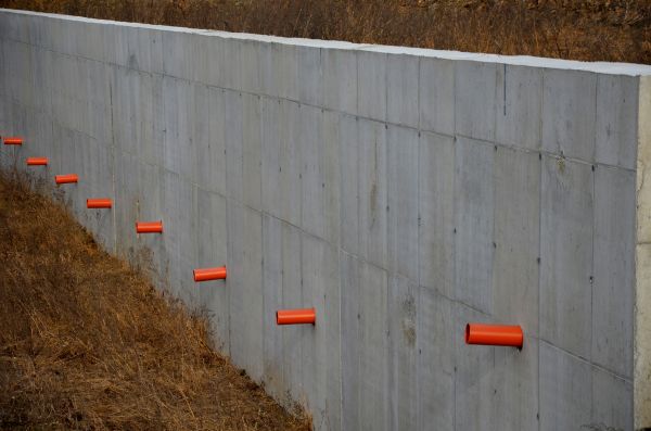 Retaining Wall Drainage in Kokomo